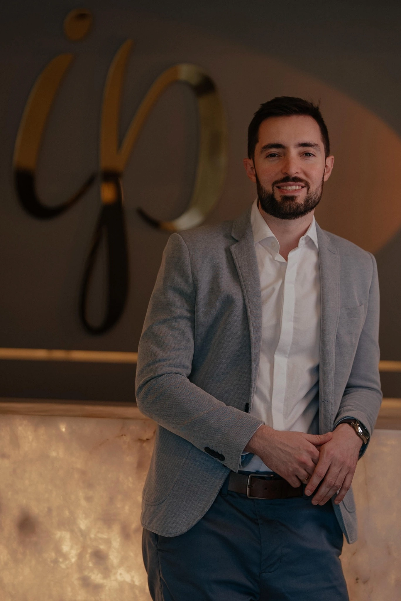 Dr. Wesley Perez Ferrão, Instituto Perez